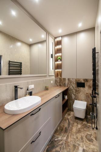Apartment image 6