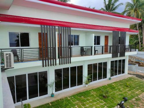 ELNORA DEL MAR TRAVELLERS INN