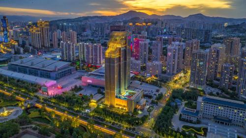 Crowne Plaza Hotel Lanzhou, an IHG Hotel