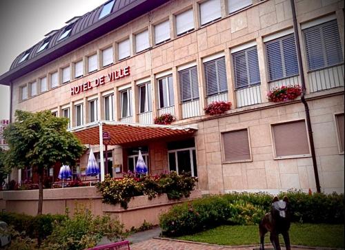 Hôtel de ville du Sentier in Le Sentier, Schweiz
