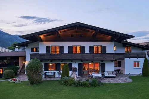 Pension Landhaus Gasteiger in Kitzbühel, Österreich