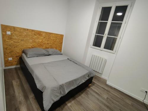 Les Lofts De Provins: Apt 4 4