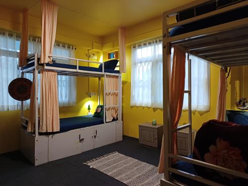 Tag Along 2 0 Hostel Gangtok – Gangtok, OK