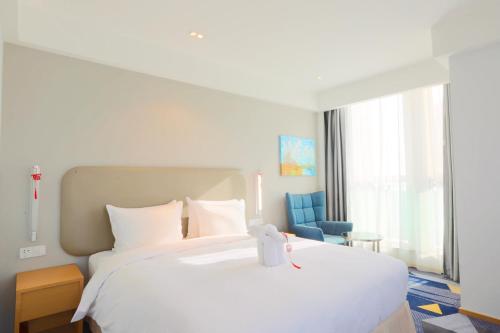 Holiday Inn Express - Qingdao West Coast, an IHG Hotel