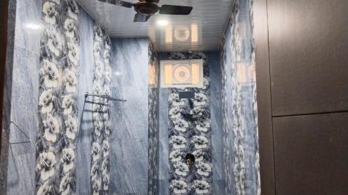Deluxe Double Room image 2