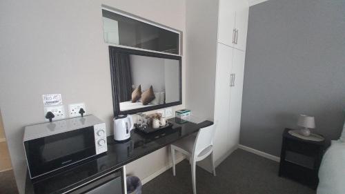 館内設備, Phoenix Lodge and Waterside Accommodation in ナイズナ