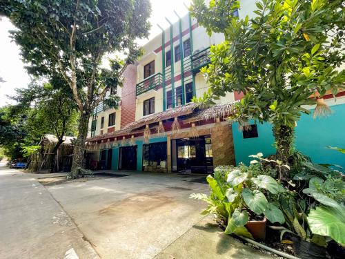 Amos Pili Tree Inn powered by Cocotel - 숙소 외관