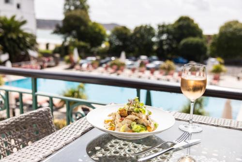 Photo - St Brelade's Bay Hotel