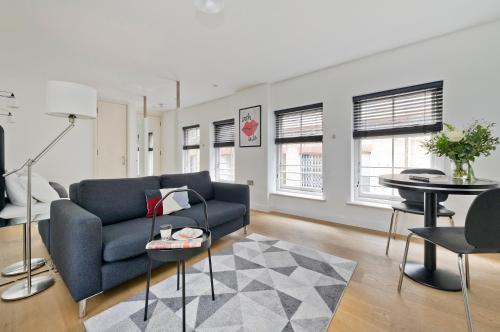 SACO Fleet Street Crane Court - image 11