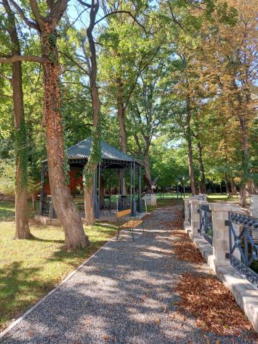 Gartenhotel Altmannsdorf - image 14
