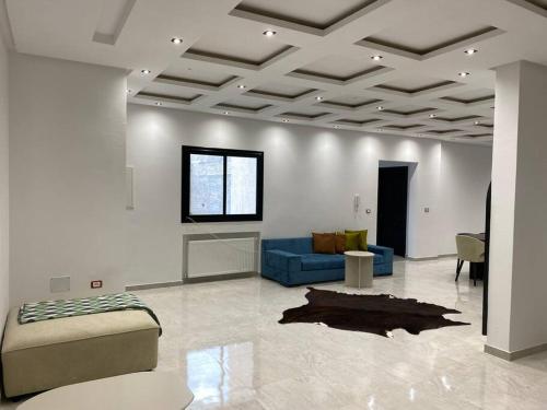 Holy City Gem Modern 3 Bedroom Apartment in Kairwan or Al Qayrawan in ไครวน