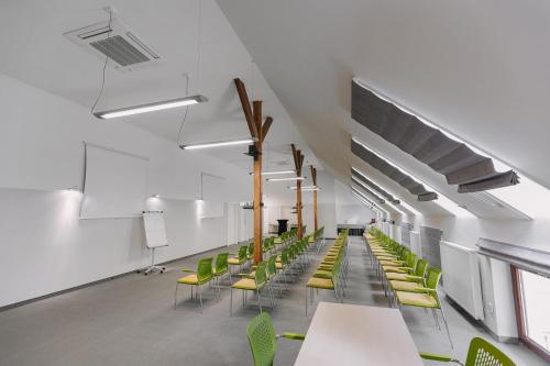 Tárgyalóterem/bálterem, Dwor Kolesin near Zielona Góra-Babimost repülőtér