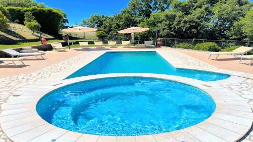 Amazing lake view - Villa with pool and jacuzzi