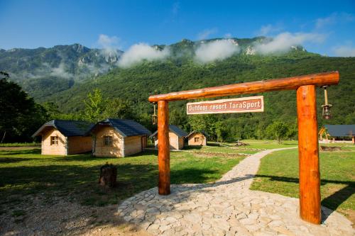 Outdoor resort TaraSport - Accommodation - Foča
