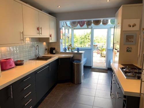 Magical, Stylish, Comfortable, Brilliant Location, Kent (Foto 3)