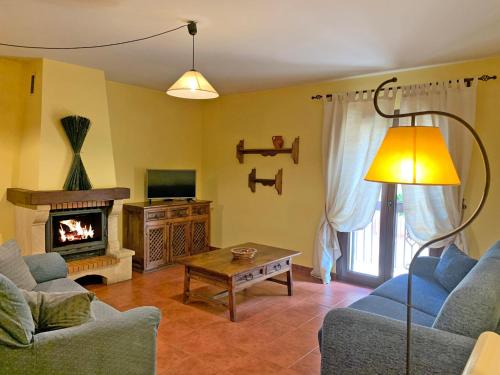 Casas rurales Valle de El Paular Room Type - Three-Bedroom Apartment