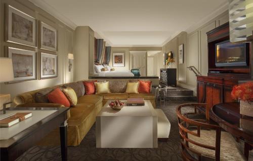 The Palazzo at The Venetian®, Las Vegas (photo 7)