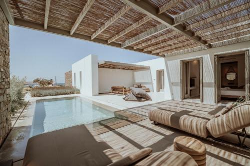 Cove Paros - image 3