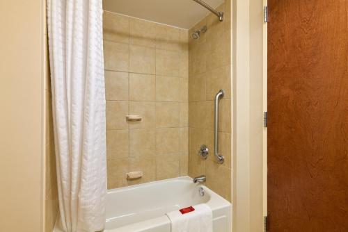 Candlewood Suites NYC -Times Square by IHG, Нью-Йорк (фото 10)