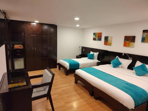 BLESS SUITE - image 3