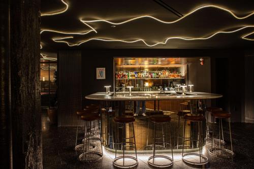 400611400 The Robey, Chicago, a Member of Design Hotels