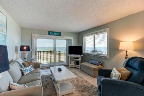 Oceanfront 2 bedroom condos with views galore in Flagler Beach, USA