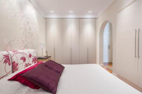 HABITACION EN VIVIENDA GRAN VIA BILBAo, Бильбао (фото 9)