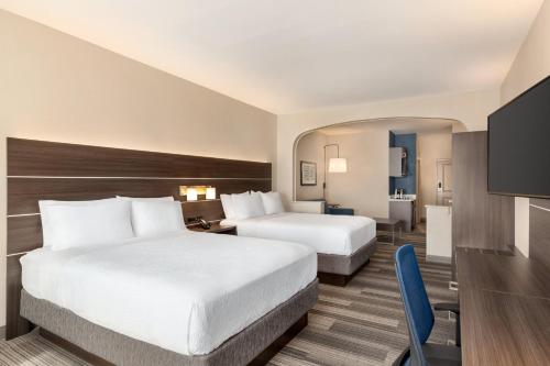 Holiday Inn Express & Suites Denver Airport, an IHG Hotel