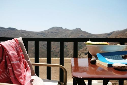 Traditional Cycladic house - image 8