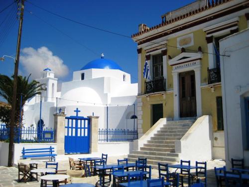 Traditional Cycladic house - image 5