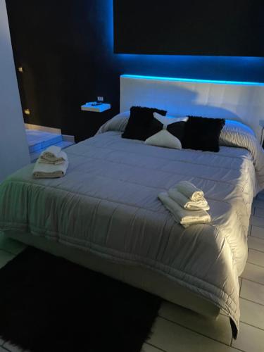 B&B Rial, Naples