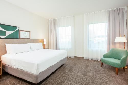 2 bedrooms, 4 beds