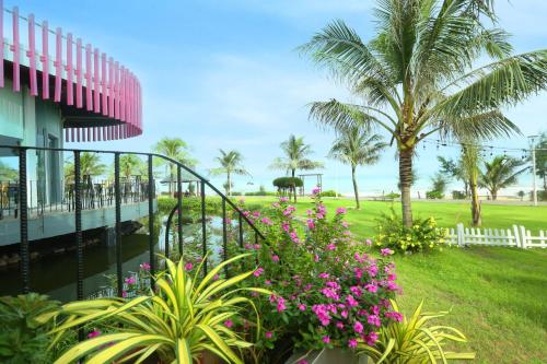 View, Oceanami Resort Sea View in Long Hai Beach