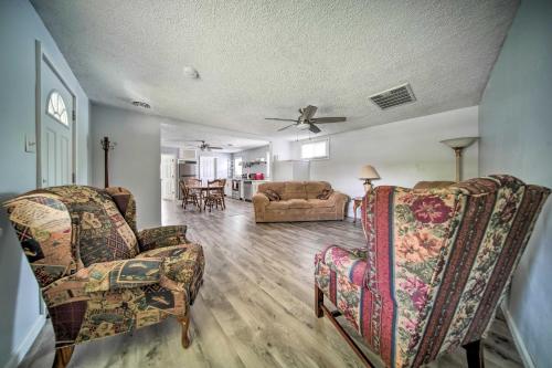 Spacious Geneva House Less Than 5 Mi to The Strip!