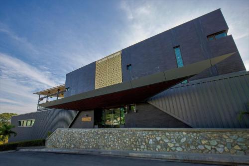 레스토랑, 게이트웨이 호텔 (Gateway Hotel) in 포트모르즈비