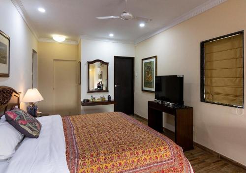 Neelam Bed & Breakfast – Calcutta, LA