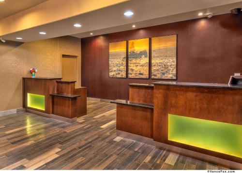 Surestay Hotel by Best Western Lovelock – Lovelock, NV