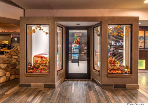 Surestay Hotel by Best Western Lovelock – Lovelock, NV
