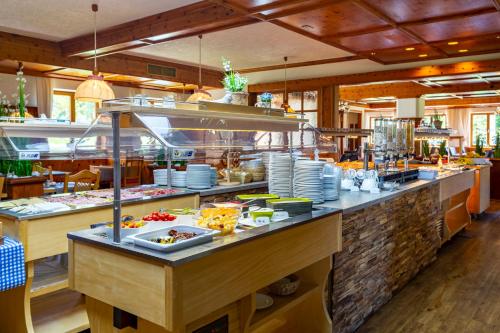 餐廳, Das Wiesgauer - Alpenhotel Inzell in 因策爾市中心