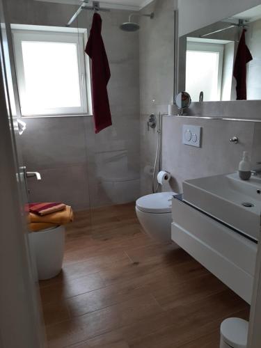 Ferienwohnung mit Seeblick und PKW Abstellplatz am Haus, Überlingen (fotografie 6)