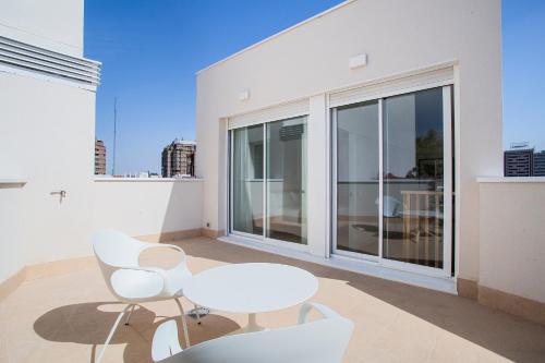 Balcony/terrace, Uma Suites O'Donnell in Retiro