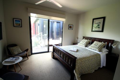 Phoenix Eumundi Bed & Breakfast Ideally located in the prime touristic area of Doonan, Phoenix Eumundi Bed and Breakfast promises a relaxing and wonderful visit. Both business travelers and tourists can enjoy the hotels facilities 