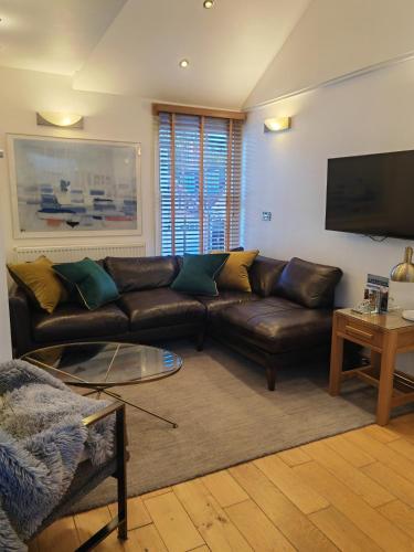 Picture of Cambridge City Centre Immaculate 2 Bed Apartment