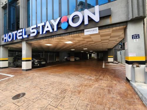 Hotel STAYON