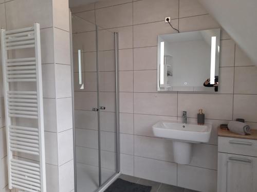 Three-Bedroom House image 7