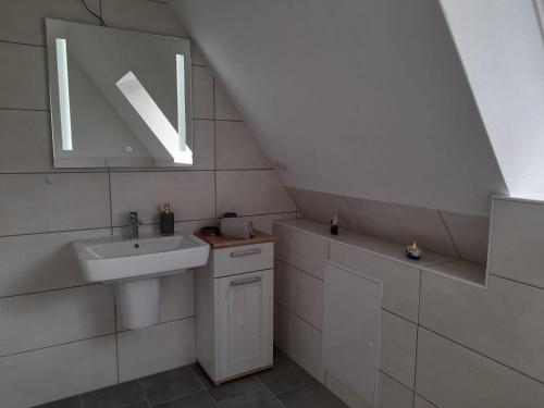 Three-Bedroom House image 6