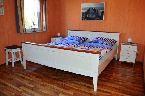 One-Bedroom House image 10