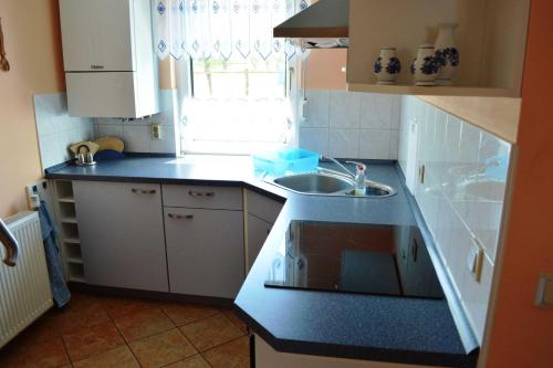 One-Bedroom House image 8