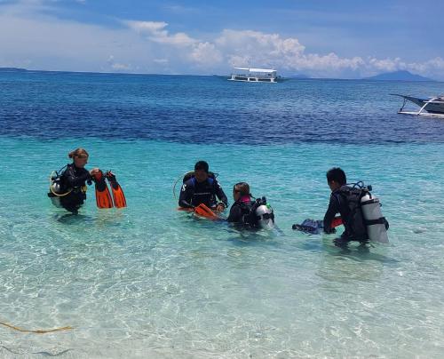 Avila's Horizon Dive Resort Malapascua