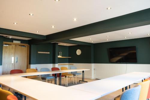 Tebay Services Hotel - image 13